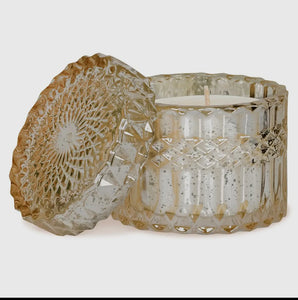 SOi 8 oz shimmer candle